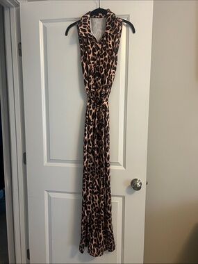 Sleeveless Leopard Print Jumpsuit with Tie Waist